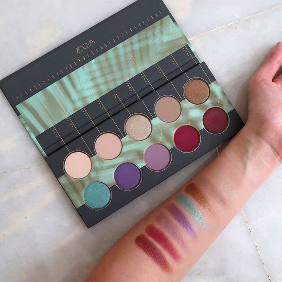 ZOEVA Other - NWT ZOEVA Offline Eyeshadow Palette Matte+Metallic